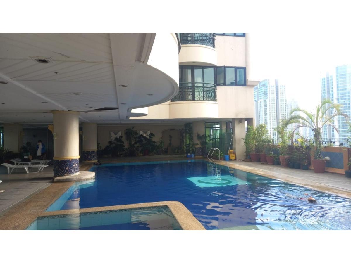 Capital O 914 Makati Palace Hotel 마카티 외부 사진